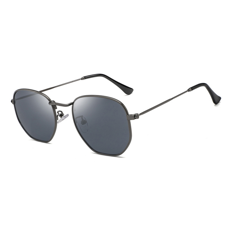 

Женское Винтаж Зеркальные UV400 Круглые поляризованные солнцезащитные очки