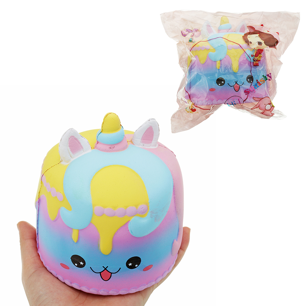 

Crown Cake Squishy 11.4 * 12.6cm Kawaii Cute Soft Solw Rising Toy Cartoon Gift Collection с упаковкой