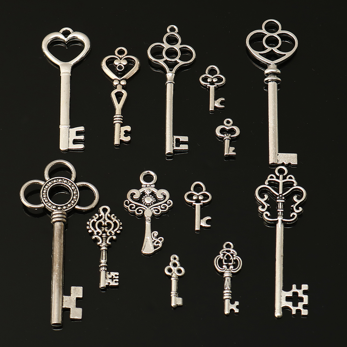 

13шт Sliver Antique Vtg старый взгляд Изысканные скелетные ключи Лот Кулон Необычные Сердце DIY Ювелирные изделия