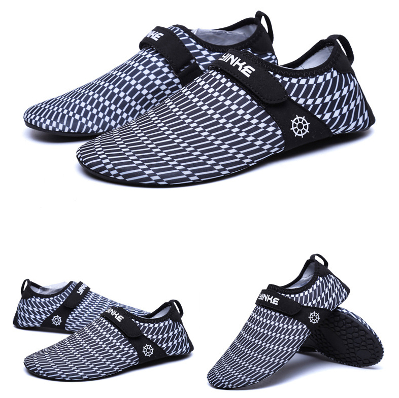 

Women Quick-dry Breathable Swim Snorkeling Beach Shoes Barefoot Slip-on Walking Hiking Shoes