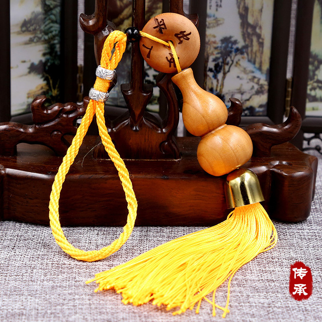 

Miao Zen Craft Peach Wood Gourd Safe Buckle Natural Mahogany Gourd Jewelry Car Hanging Home