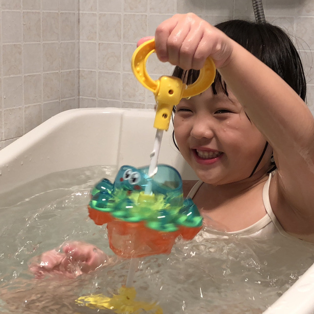 

538 Дети Детские Ванная комната Ванна Play Water Toys Вращающаяся вода Осьминог Душ Пляжный Игрушки
