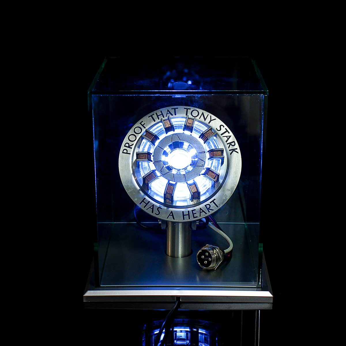 

1: 1 Шкала MK2 Сердечник в сборе DIY Tony Arc Reactor LED Лампа Набор С крышкой стойки Дисплей