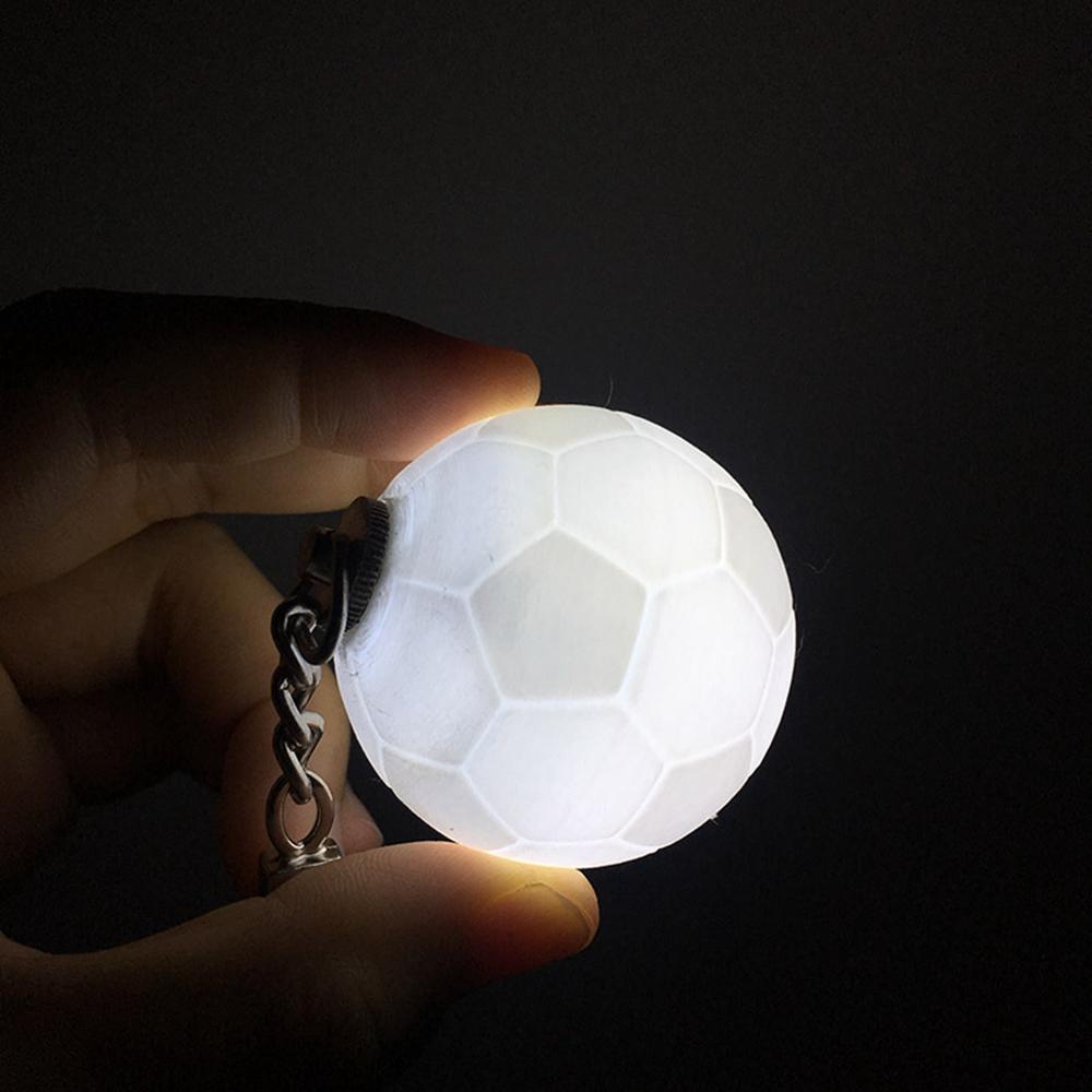 

Портативный Футбол Свет 3D Печать Брелок Colorful LED Ночь Лампа Креатив Батарея Работает Сумка Декор