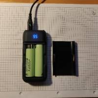 XTAR PB2 Rapid Smart Phone Power Bank & Hidden LCD Display 18650 Battery Charger 2Slots USB Cable