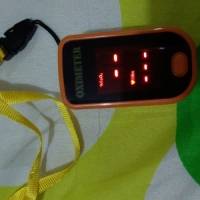 Portable Finger Tip Pulse Oximeter Blood Oxygen Meter SpO2 Heart Rate Monitor