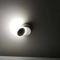 5W Modern 360 Degree Rotating LED Sconce Wall Light White/Warm White Indoor decorative Lamp AC220V 
