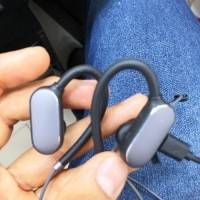 Original Xiaomi Sport In-ear Earhooks Wireless bluetooth Headset Earphone With Mic