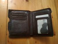 Men Genuine Leather Retro Alligator Pattern Short Wallet Cluthes Bag Card Holder Coin Bag