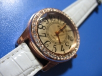 Stylish Ladies Crystal White Faux Leather Strap Wrist Watch