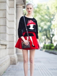 Women Embroidered Velvet Fabric Skirt Red Shirt Black Skirt Suit