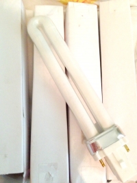 Nail Art 9Watt UV Gel Dryer White Light Lamp Tube Bulb