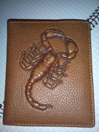 Men's Cowhide Wallet Short Scorpion Pattern 2 Fold Wallets