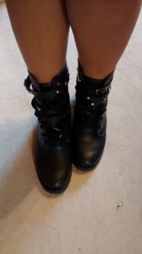 Vintage Black  Lace Up Rivet Decorate Women Short Boots