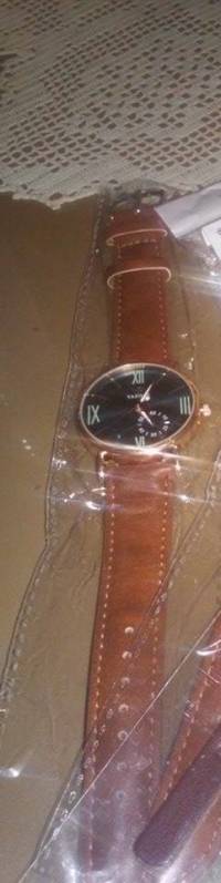 YAZOLE 327 Luxury PU Leather Band Analog Quartz Women Men Wrist Watch