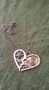 Vintage Steampunk Gear Heart Pendant Necklace