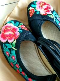 Flower Cloth Embroidered Shoes Vintage Folk Style Flower Flats