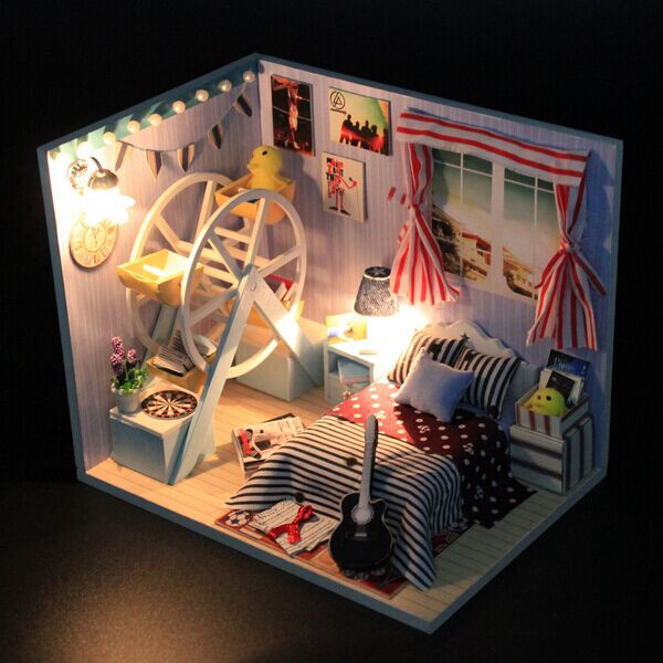 

Hoomeda поделки дерево кукольный миниатюрная с LED + мебель + крышка кукольный