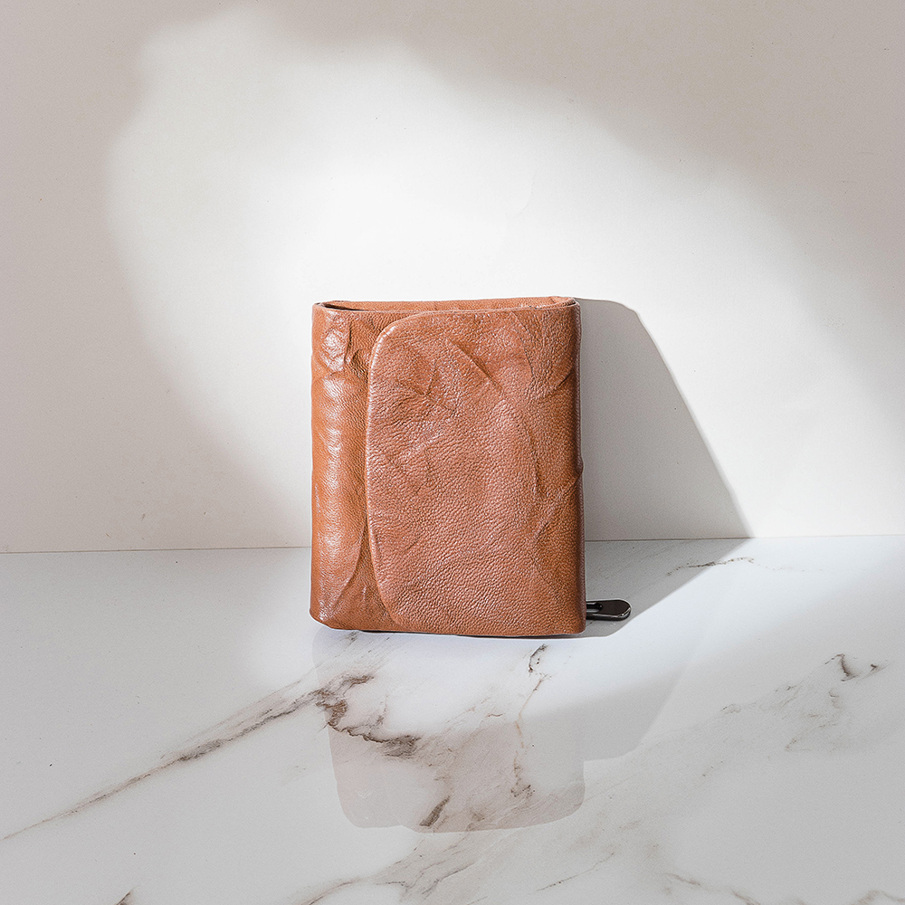 

Women Casual Genuine Leather Soft Tri-fold Flap Short Wallet
