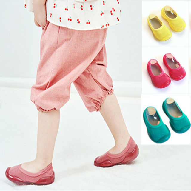 

Малыша обувь Soft нижняя нескользящая мужская и Женское детская обувь 0-4 лет детская пол Носки обувь младенцы не могут бросить обувь прилив