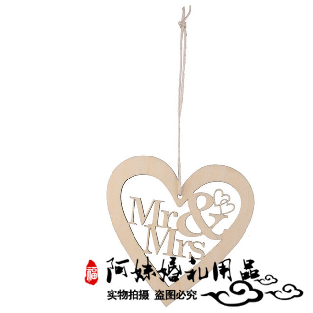 

Wooden Laser Engraving Mr & Mrs Wedding Love Pendant Wooden Wedding Valentine's Day Ornaments