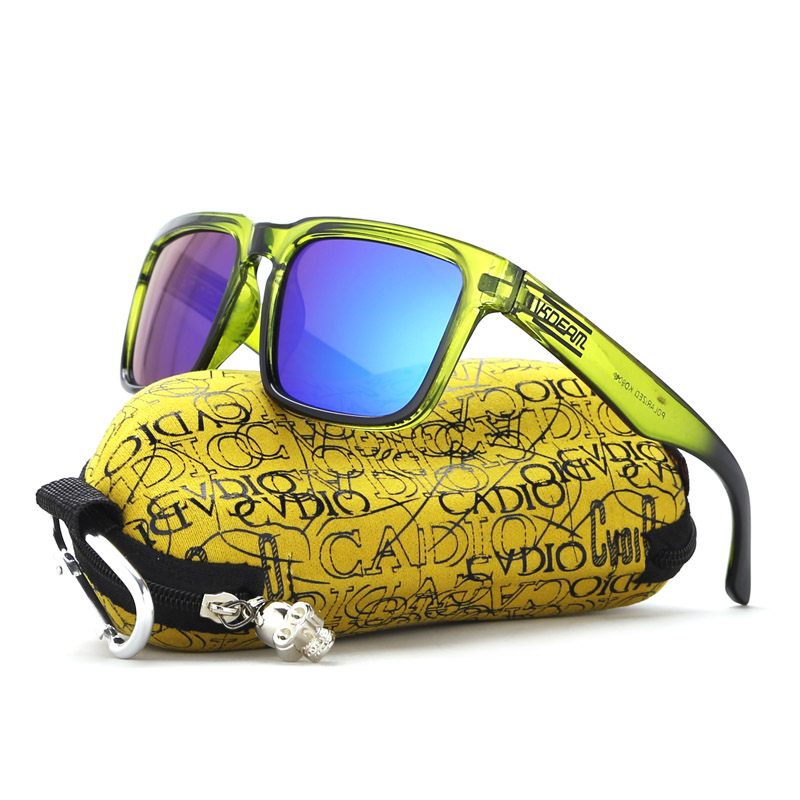 

KDEAM KD901P-С8 Поляризованные солнцезащитные очки Мужчины Женское UV400 Квадратные рамки Sun Очки С жестким Чехол