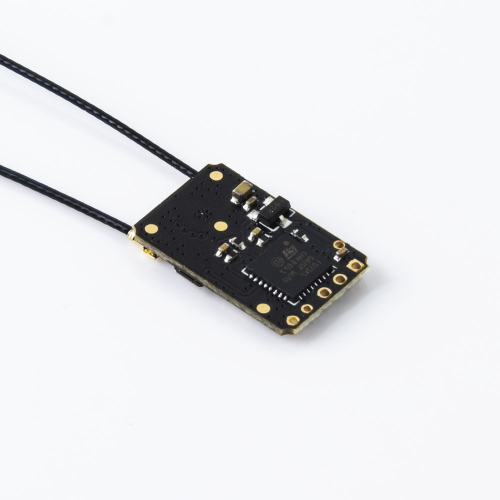RadioMaster R81 2.4GHz 8CH Over 1KM SBUS Nano Receiver Compatible FrSky D8 Support Return RSSI for RC Drone 1