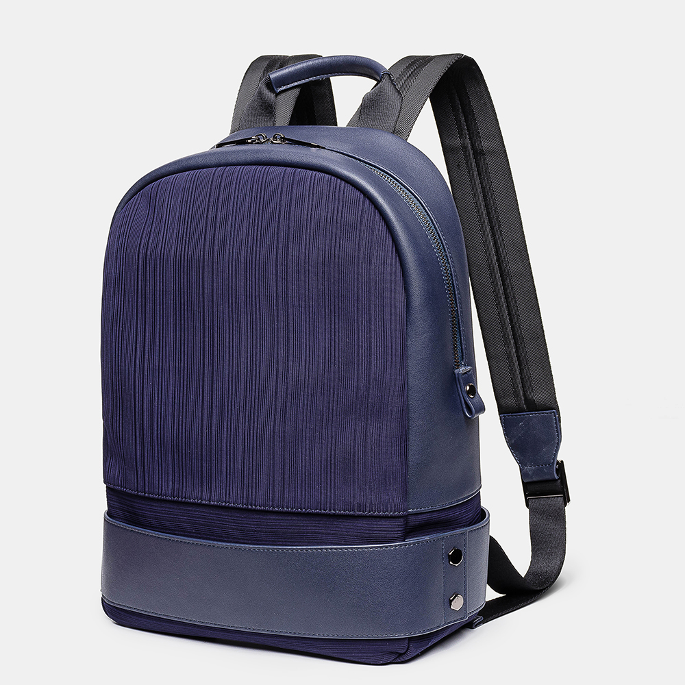 

Men Minimalist Large Capacity Textured Backpack