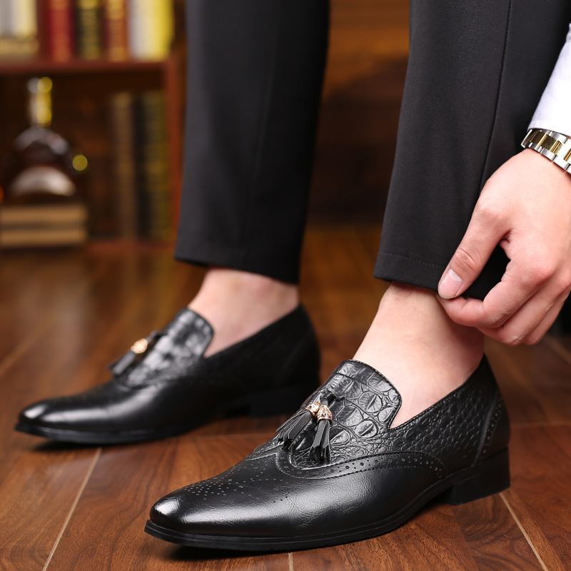 Formal Men Brogue Tassel Decor Dress Loafers Slip On