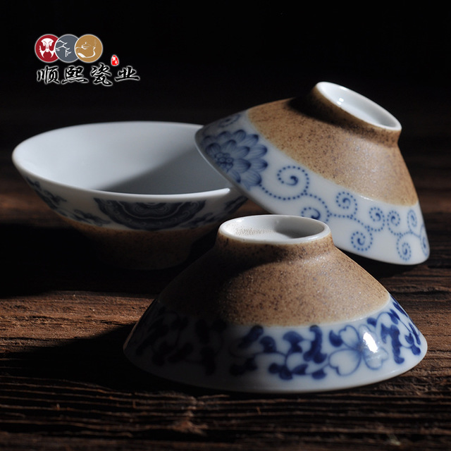 

Кунг-фу чашка синего и белого фарфора чайная керамика ретро керамика чашка бизнес подарок мастер чашка белая фарфоровая чашка