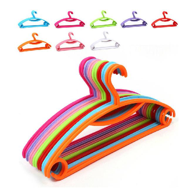 

10Pcs/1Set Candy Clothes Hanger Rainbow Racks Household Plastic Rack
