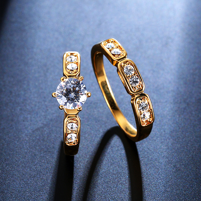 

2PCS Модные кольца из циркона Кольцо с золотым покрытием Медь Эко дружественные анальгетические аксессуары