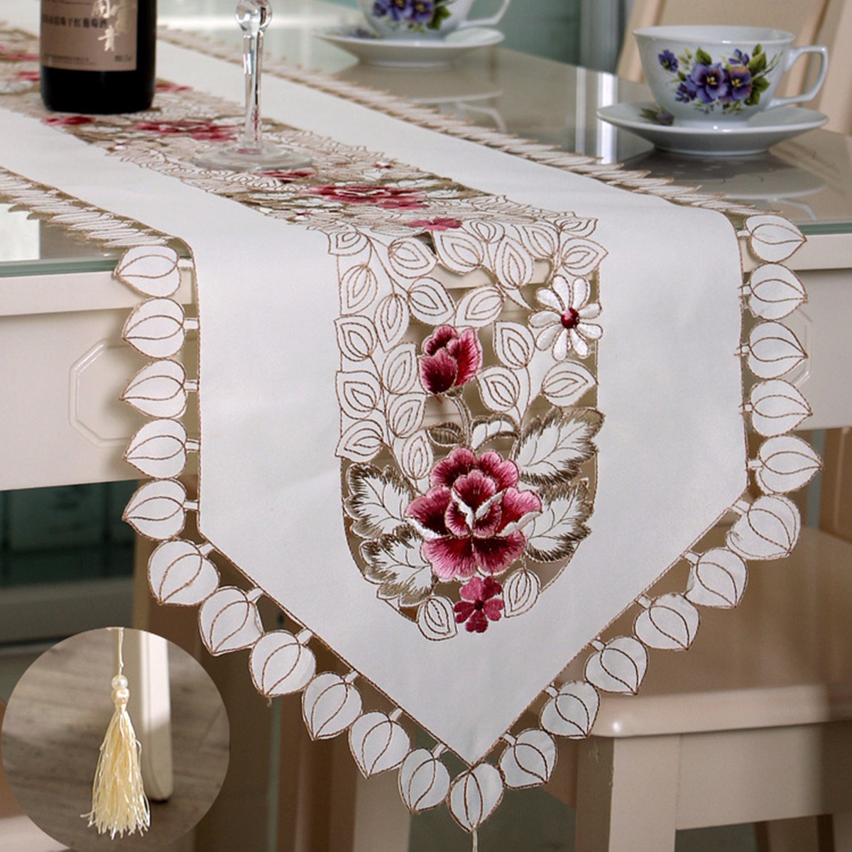 

Pastoral Flower Table Runner Tablecloth Desk Cover With Tassel Wedding Festival Decor