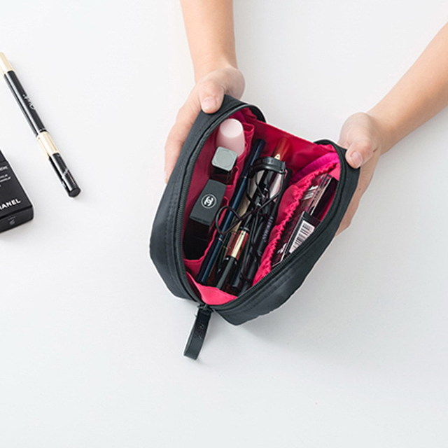 

Hand-held Waterproof Cosmetic Bag Compact Travel Portable Lip Gloss Lipstick Makeup Storage Bag Digital Desktop Finishing Bag