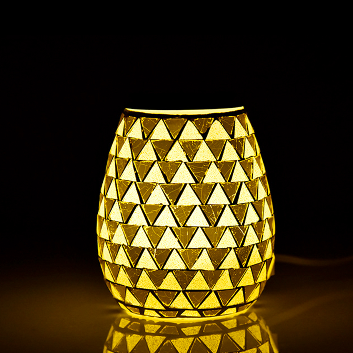 3D Glass Electric Aromatherapy Lamp Triangle Pattern Warm White Lights Home Aromatherapy Light 2