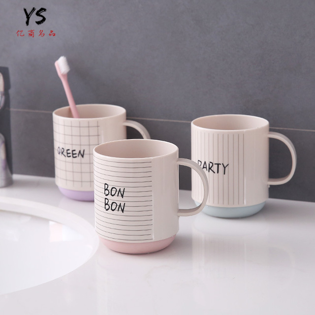 

Simple Horizontal And Vertical Stripes Couple Wash Cup Creative Household Brushing Teeth Cup With Handle Square Toothbrush Cup