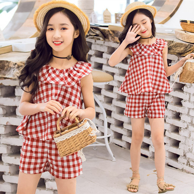 

Girls Season Suit New Year Net Red Children's Wear Children's Sleeveless Plaid Shorts Foreign Gas Baby Two-piece