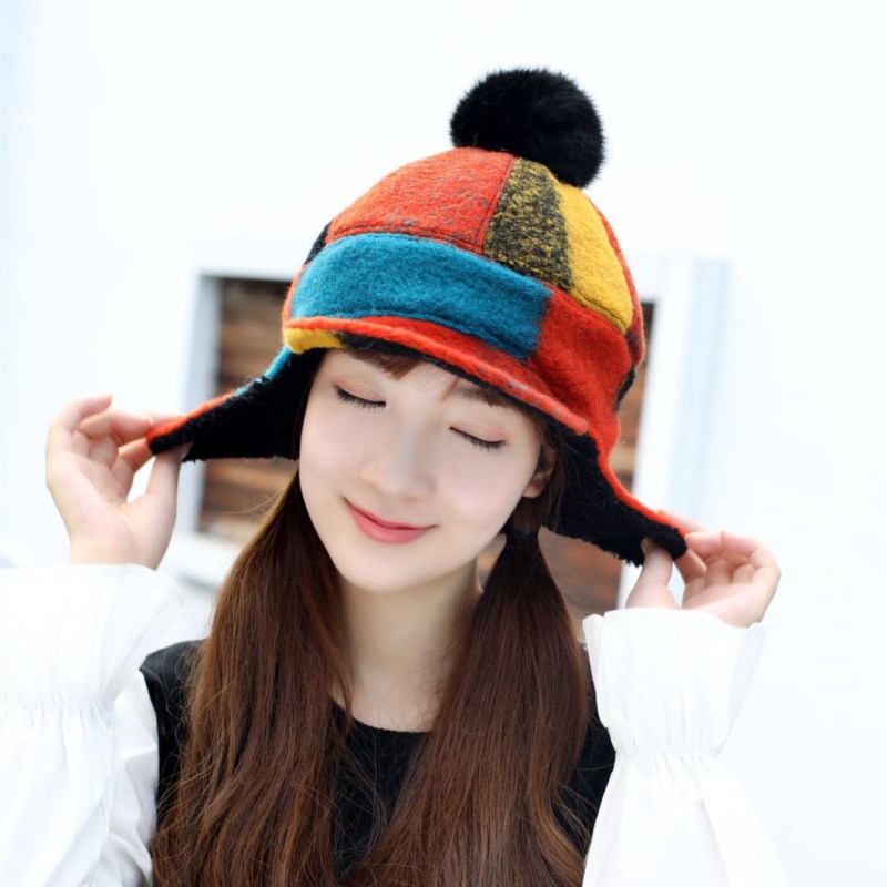 

Women Winter Detachable Pompom Lambswool Lining Earmuff Hat