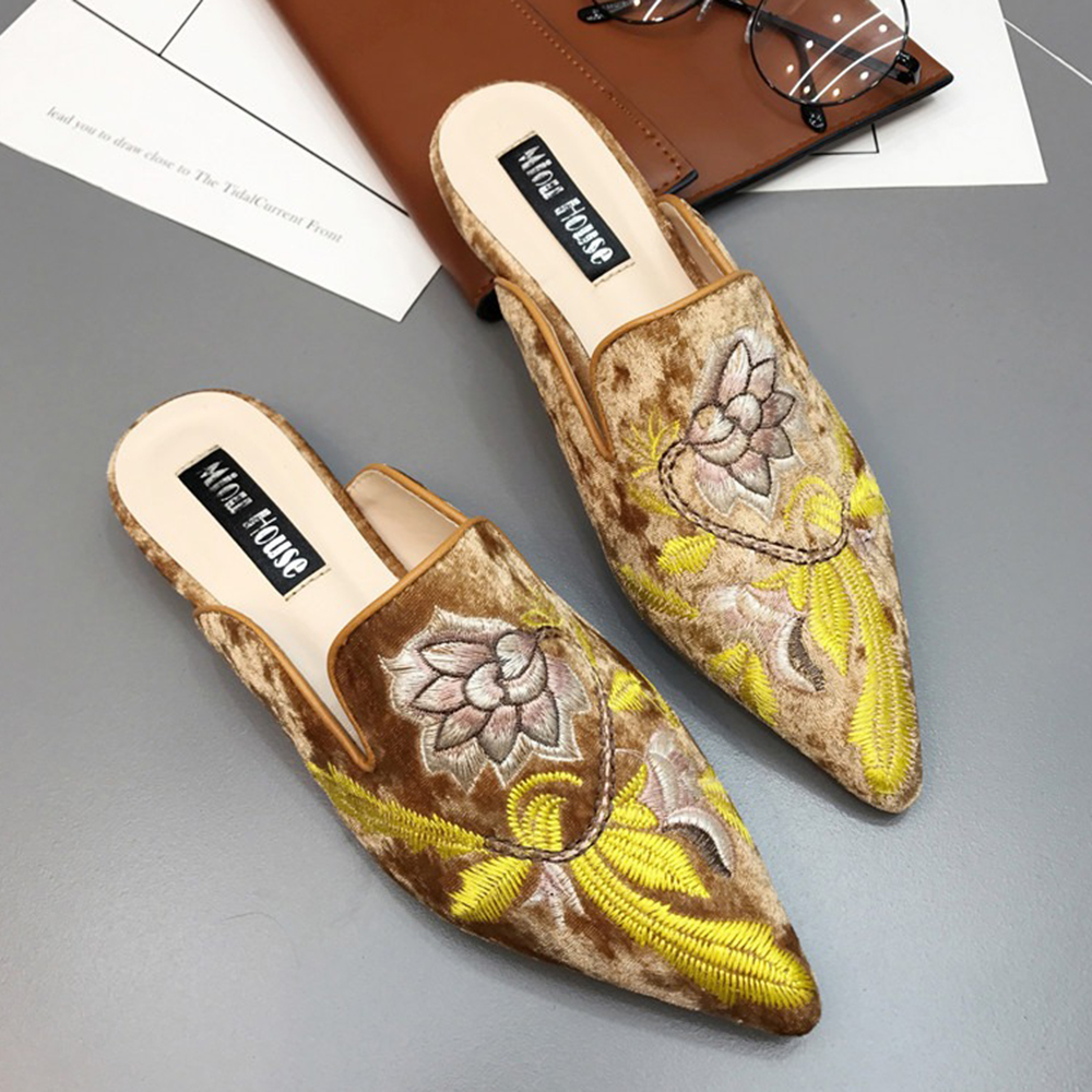 

Folkways Muller Sandals Suede Embroidery Floral Slippers