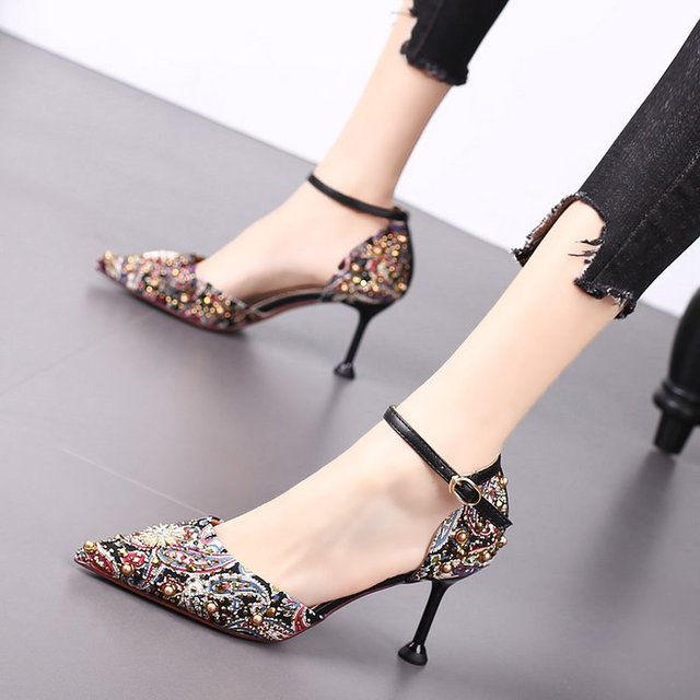 

Studded Word Buckle With High Heels Women's New European And American Hollow Pointed Stiletto Buckle Sandals