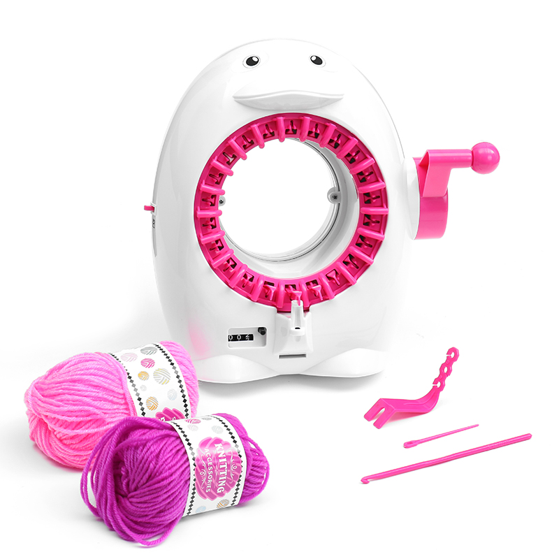 

Hand Operated Kids Quick Knit Loom Sewing Kits Weaving Loom Toy Scarves Knitting Machine Toy