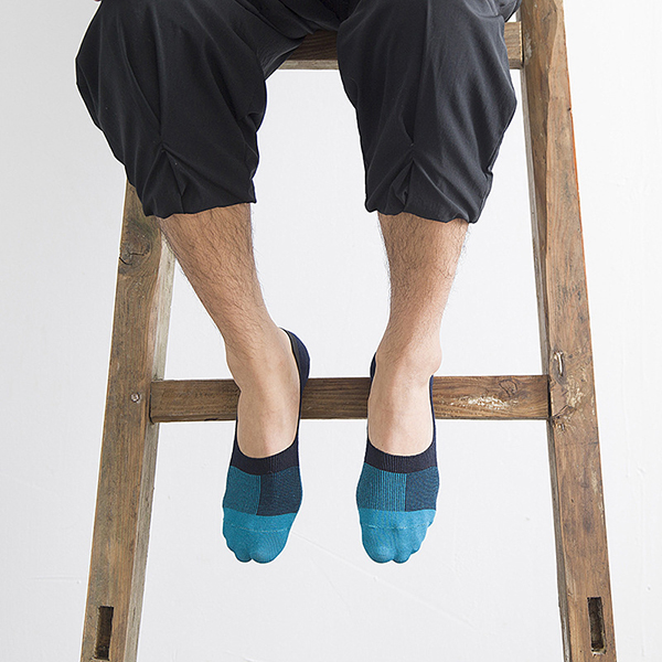 

Men Soft Cotton Invisible Boat Socks Casual Summer Non-Slip Breathable Low Cut Socks
