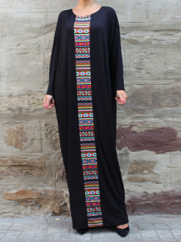 

Plus Size Women Ethnic Style Print Bat Sleeve Conservative Maxi Dress with Pockets