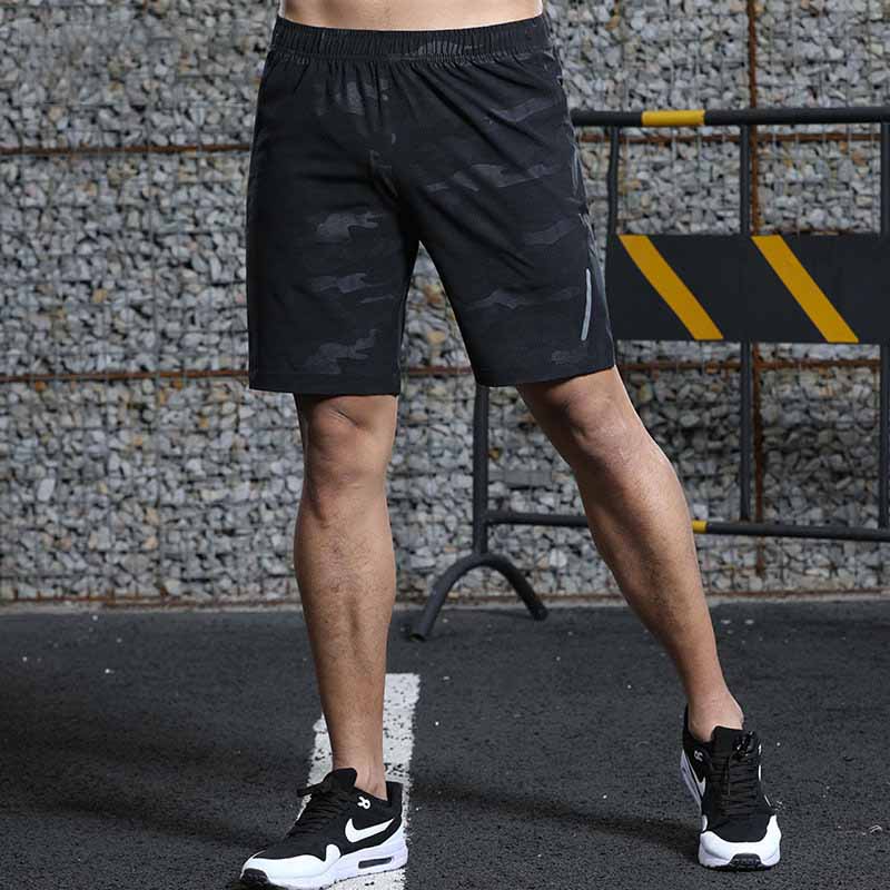 

Polyester Camouflage Men's Five Pants Sport Running Shorts Beach Shorts