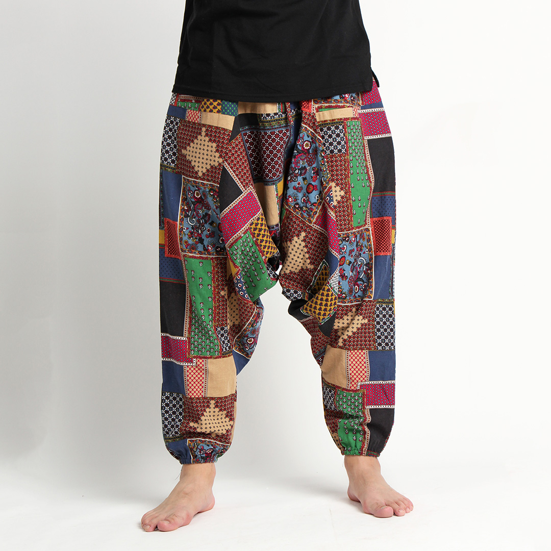 

Men Splicing Color Block Ethnic Style Casual Hanging Pants