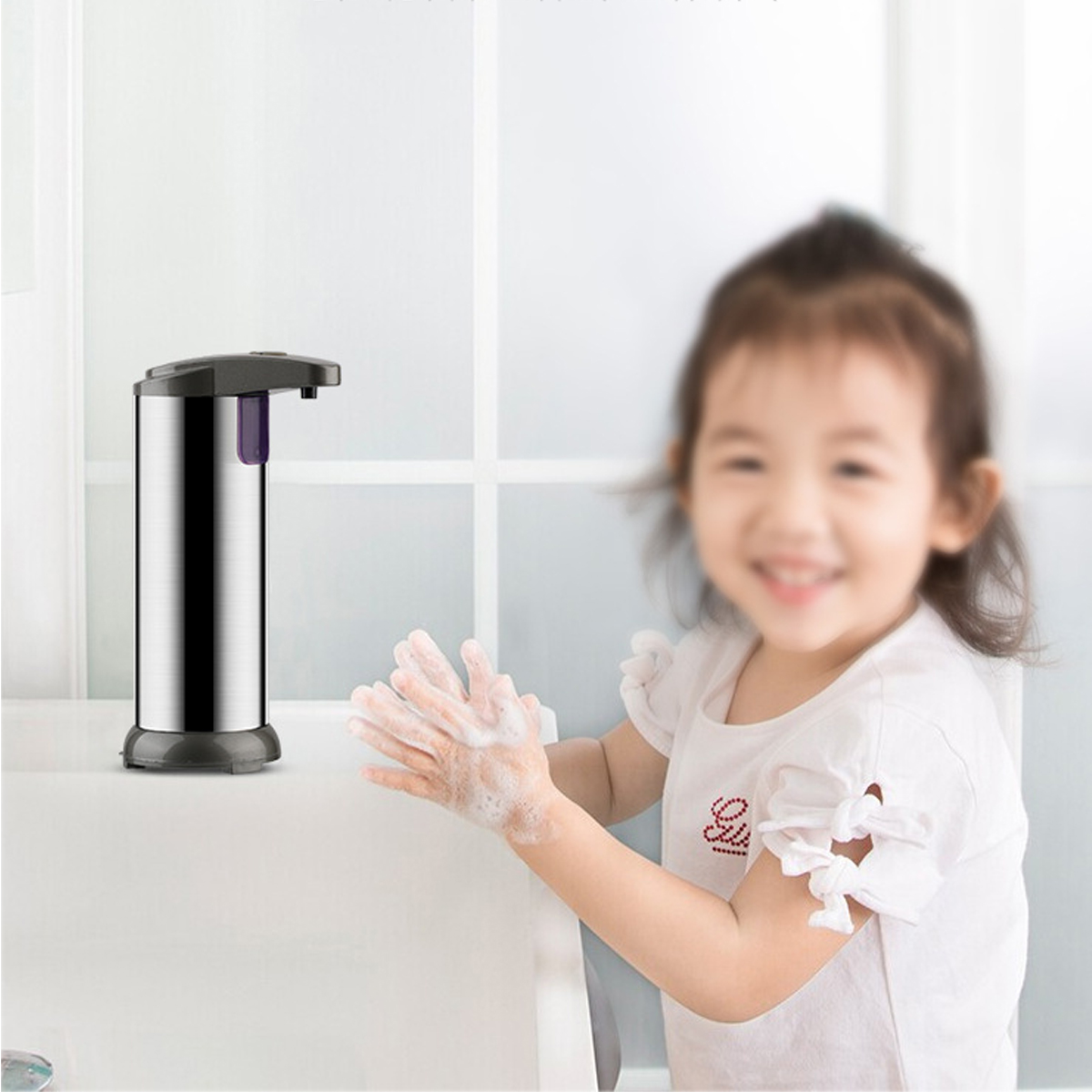 

Stainless Steel 250ml Auto Induction Soap Dispenser IPX7 IR Body Sensing Intelligent Container With Led Light