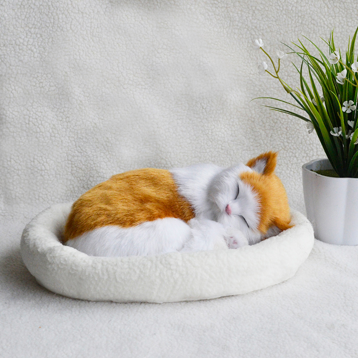 

Realistic Sleeping Cat Plush Lifelike Figurine Animal Simulated Model Toys
