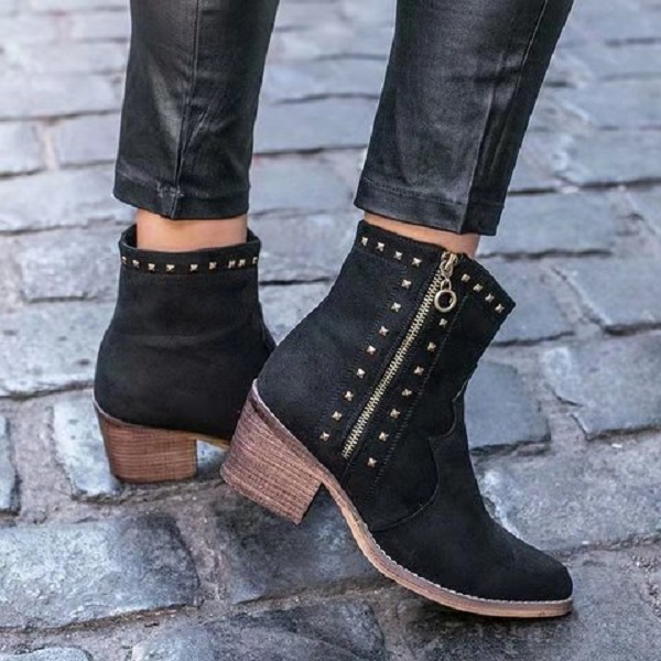 

Women Fashion Rivet Chunky Heel Zipper Ankle Boots