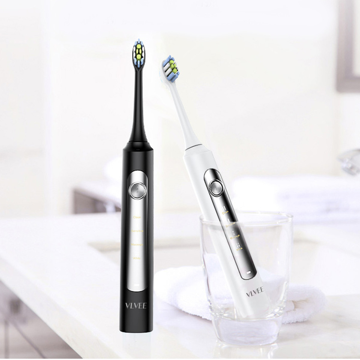 

Electric Toothbrush Sonic Vibration Magnetic Levitation Induction Rechargeable 4 Modes Timer 2 Soft Toothbrush Heads Teeth Whitening