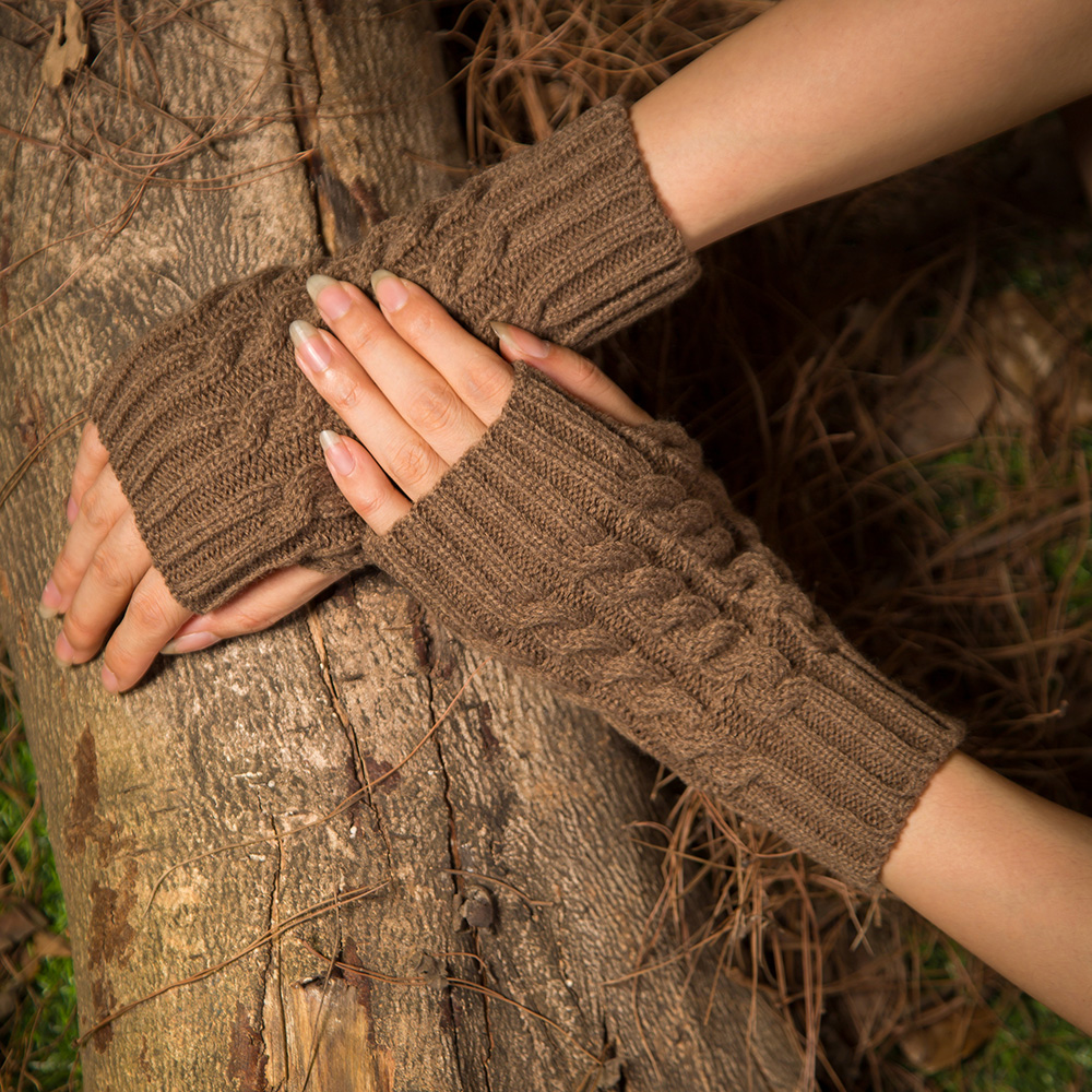 

Women Half-finger Warm Glove Knit Typing Thick Wool Gloves